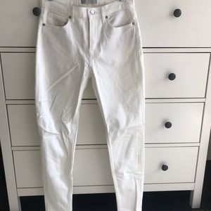 White EVERLANE Skinny Jean!